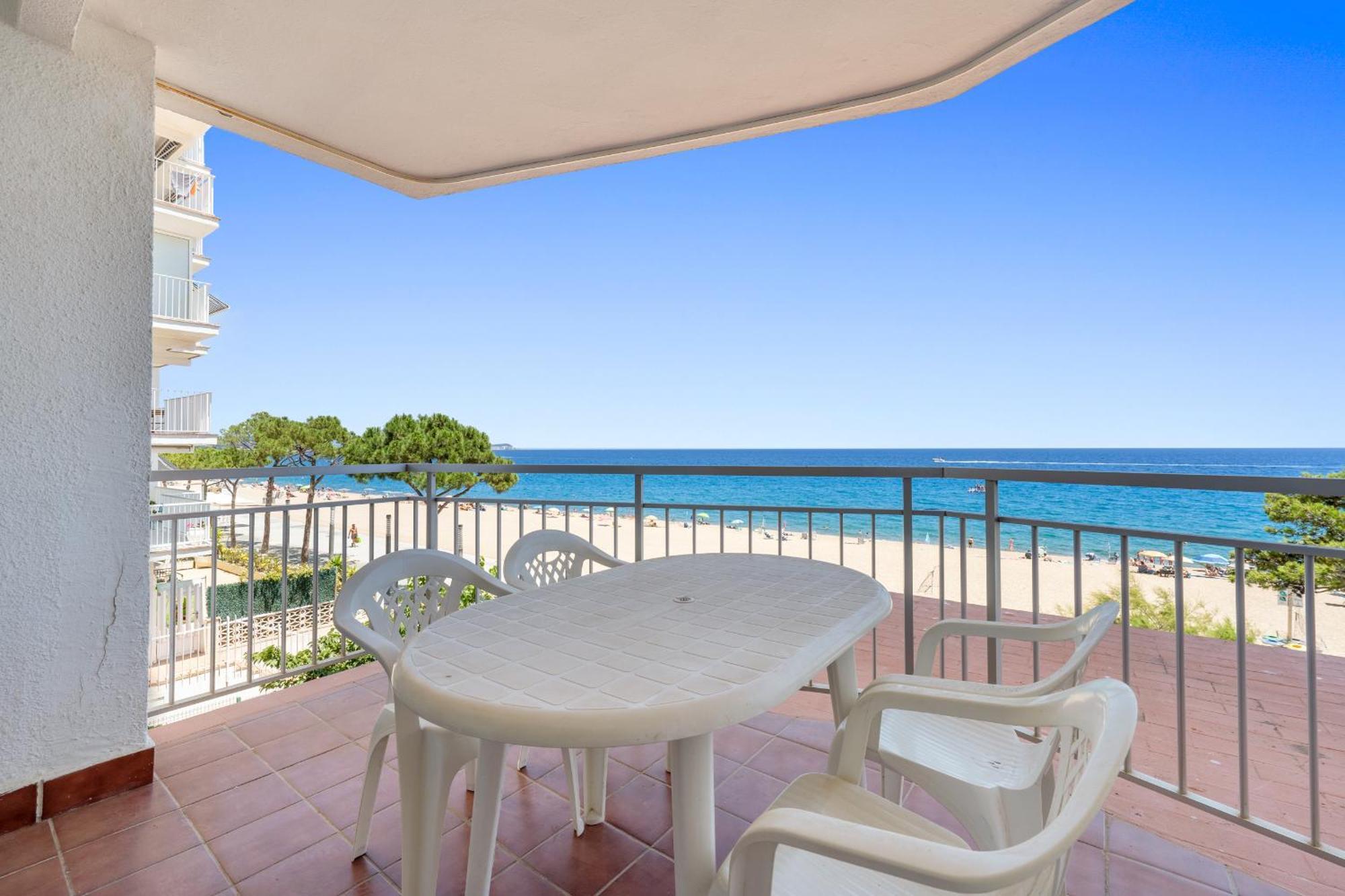 Hauzify I Apartament Cannes Platja d'Aro Esterno foto
